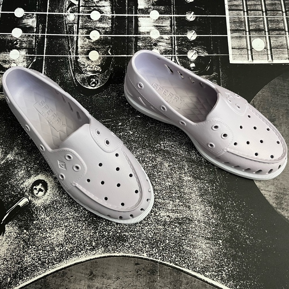 NEW Sperry Boat Shoes - Picture 3 of 7